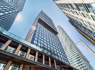 82 Dalhousie St #3001, Toronto, ON M5B 0C5