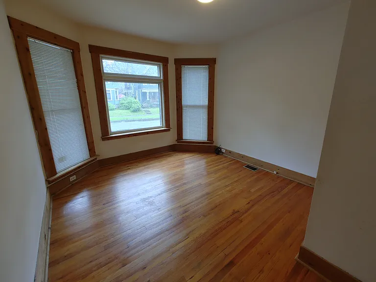 11 Thayer St #1 — Photo 11