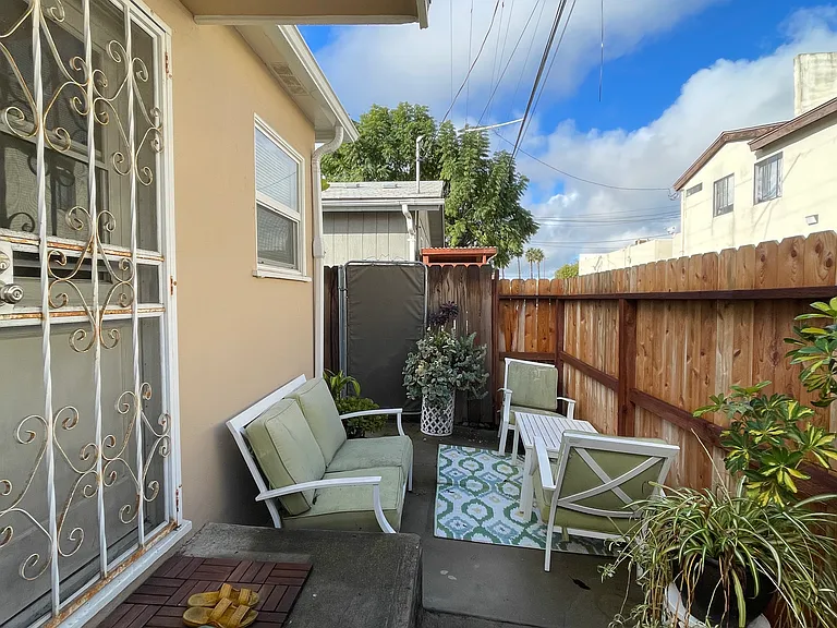 6740 Amherst St — Photo 28