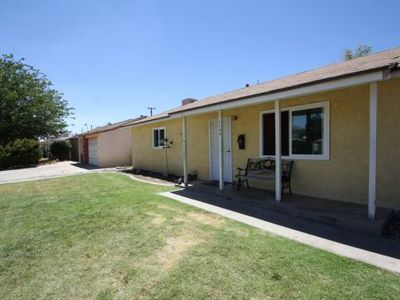 1138 W Oldfield St, Lancaster, CA, 93534