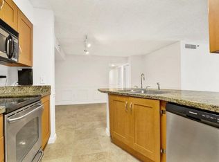 3143 Clint Moore Rd APT 105, Boca Raton, FL 33496