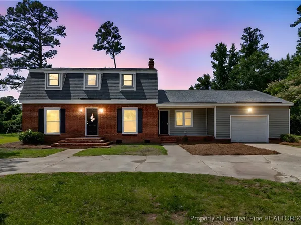 329 W Railroad St, Parkton, NC 28371