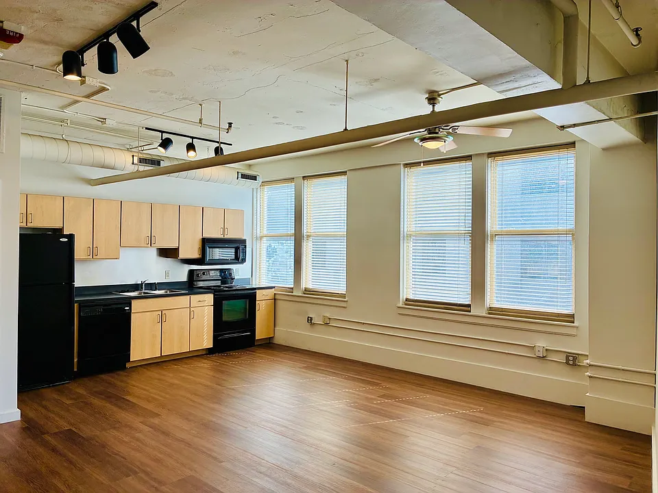 208 North 9th Street