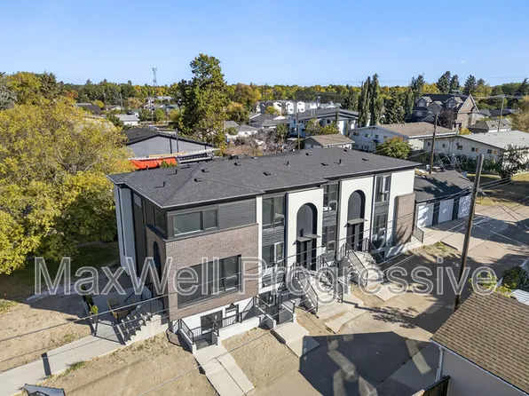 11111 51st St NW #Basement, Edmonton, AB T5W 3E8