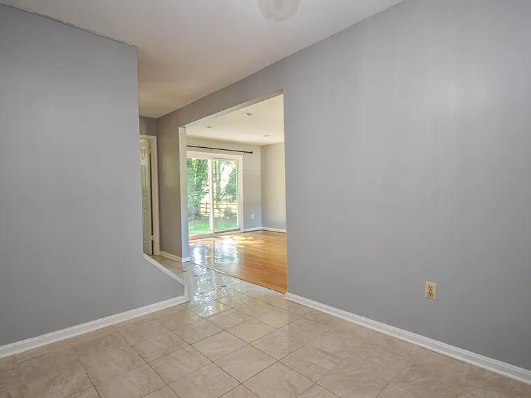 11309 Brandy Hall Ln — Photo 2