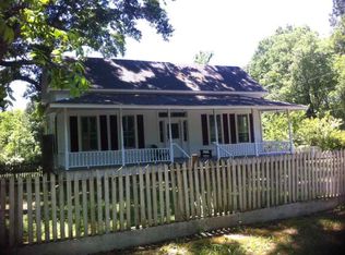 460 Hamburg Rd NW, Roxie, MS 39661