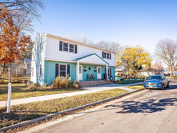 2nd image of 985 Cypress St