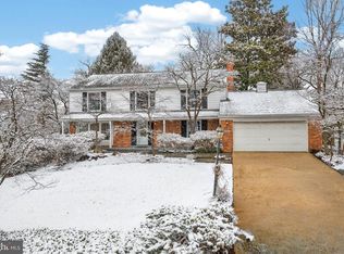 10815 Old Coach Rd, Rockville, MD 20854