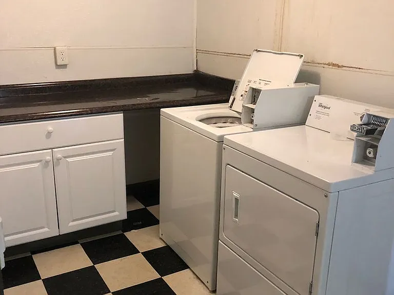 85 Meigs St #3B — Photo 15