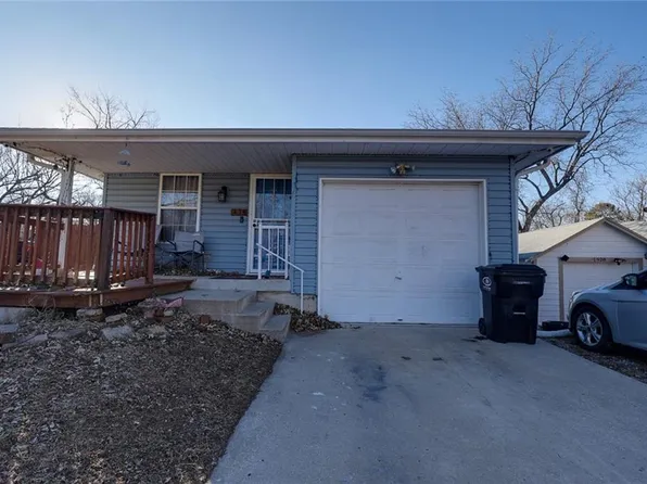 930 S Leslie St, Independence, MO 64050