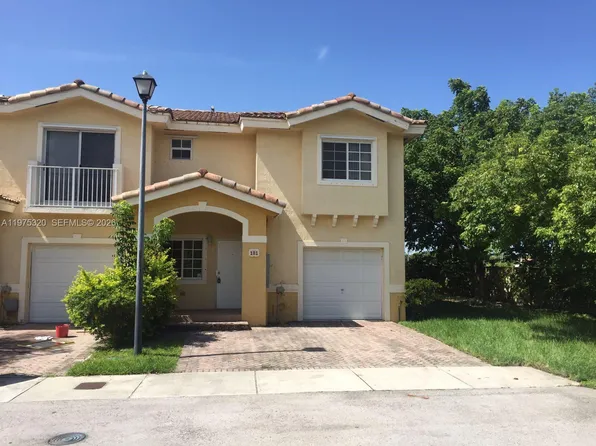 13950 SW 260th St APT 101, Homestead, FL 33032