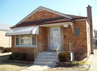 8125 S Troy St, Chicago, IL 60652