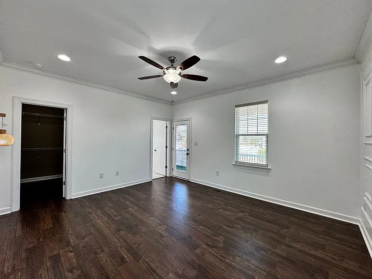 1123 W Ocean View Ave — Photo 38