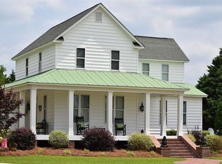 247 Lyman Rd, Beulaville, NC 28518