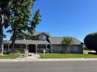 839 Spring Creek Dr, Ripon, CA 95366