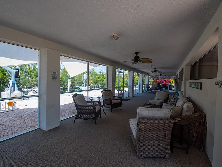 17375 Jamaica Ln — Photo 28