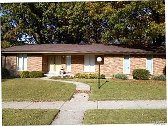 1st image of 6828 Champaigne Ln