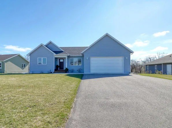 1138 Bayridge Dr, Detroit Lakes, MN 56501