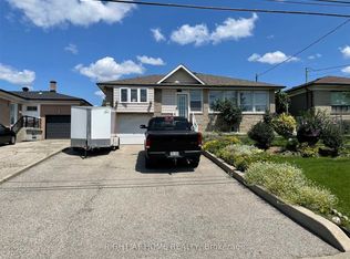 28 Sparrow Ave, Toronto, ON M6A1L4