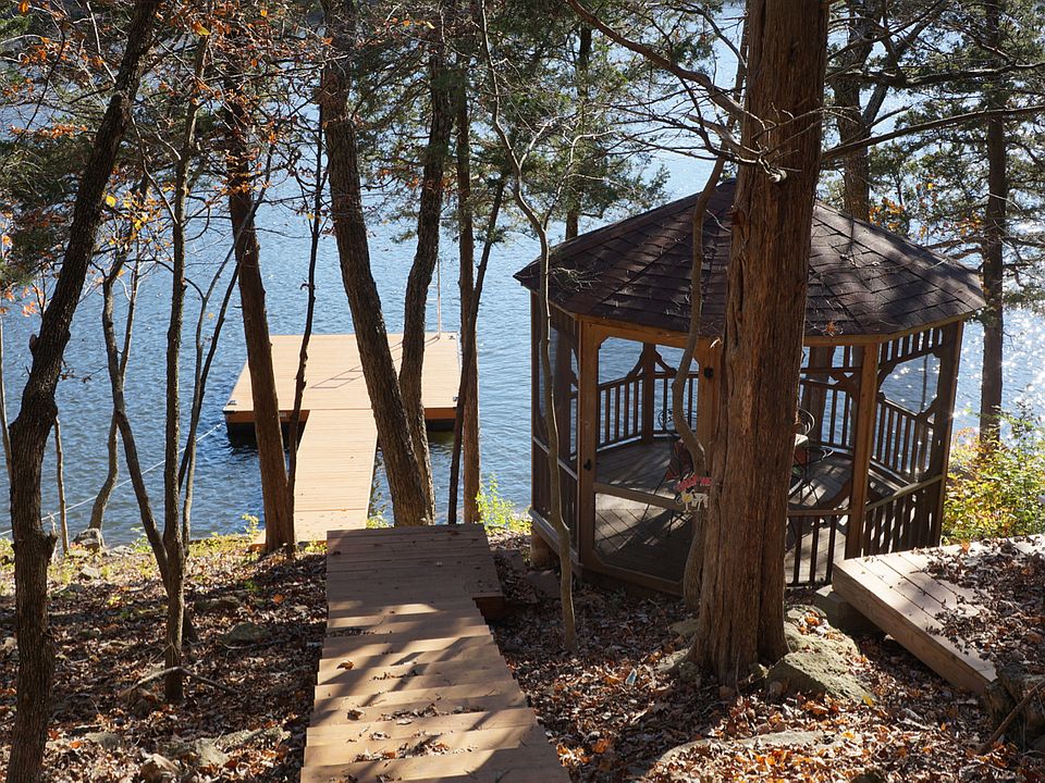 Main lake lot plus more