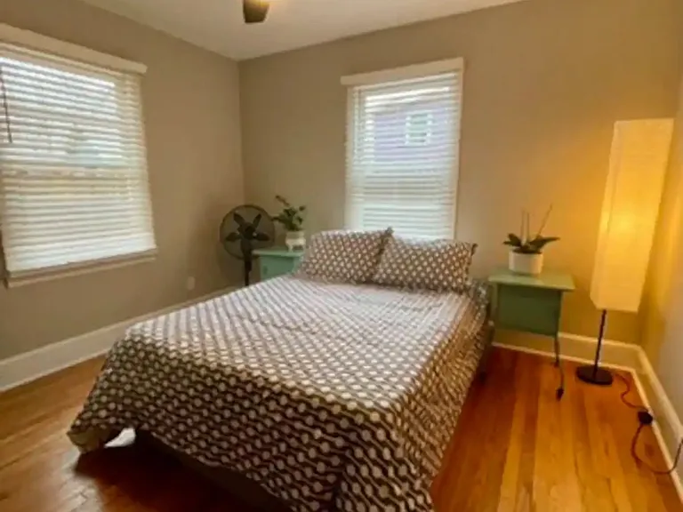 2nd Bedroom or Great for Office