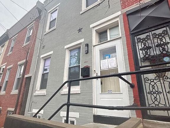 2nd image of 2817 E Thompson St