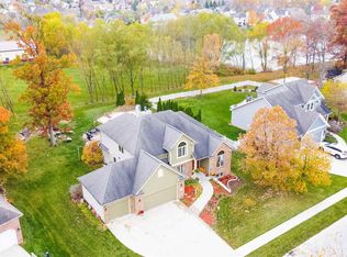 1634 Vanderbilt Dr, Fort Wayne, IN 46845