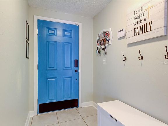 4th image of 3315 Russett Dr