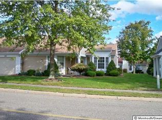 1156 Thornbury Ln #B, Manchester Township, NJ