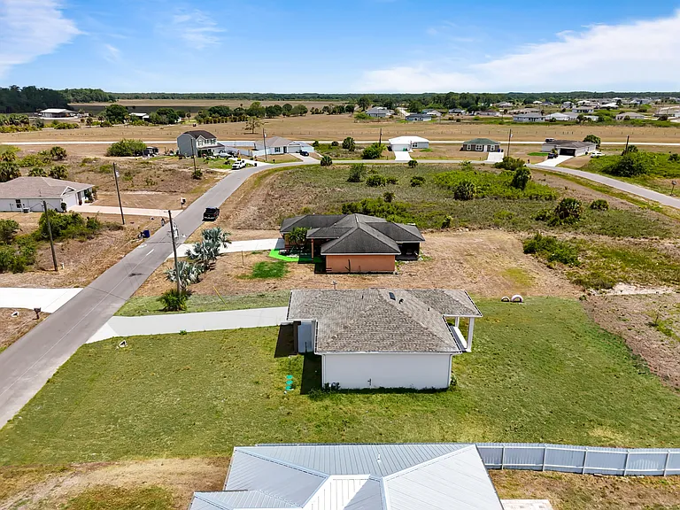 8014 Mangrove Cir — Photo 14