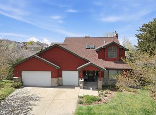 8 S Altawood Dr, Sandy, UT 84092