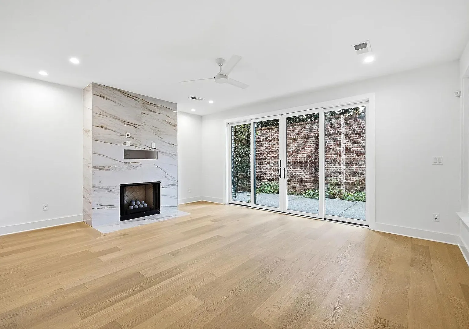 New Construction 4 Bedroom Home In Downtown Memphis — Photo 3