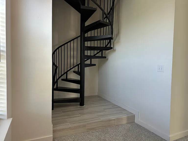 1211 Beaconsfield Ln #605 — Photo 17