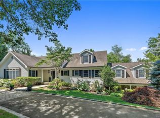 5 Sterling Rd N, Armonk, NY 10504