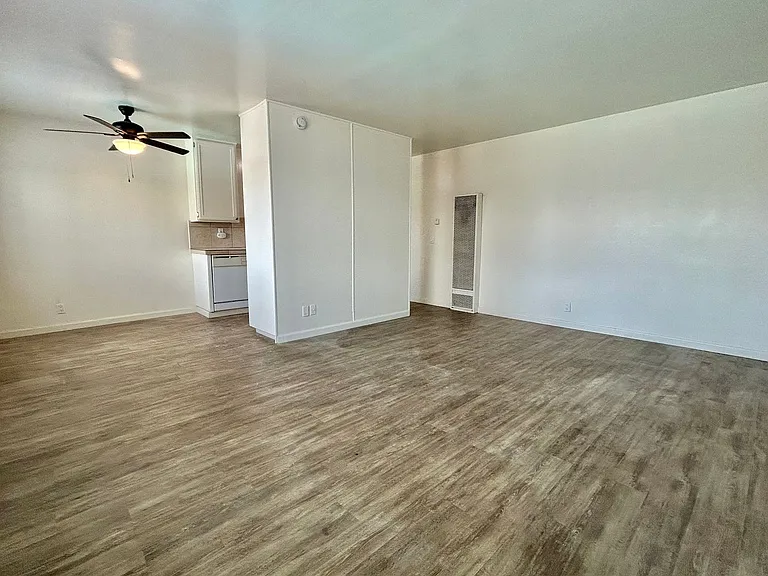 Monte Vista Townhomes — Photo 14