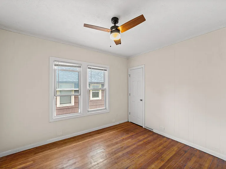 1448 Newman Ave — Photo 13