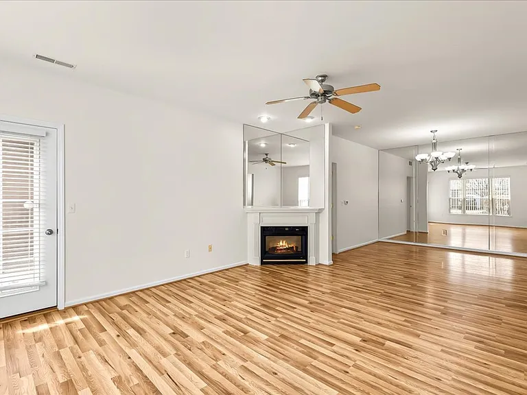17104 Chesapeake Cir — Photo 6