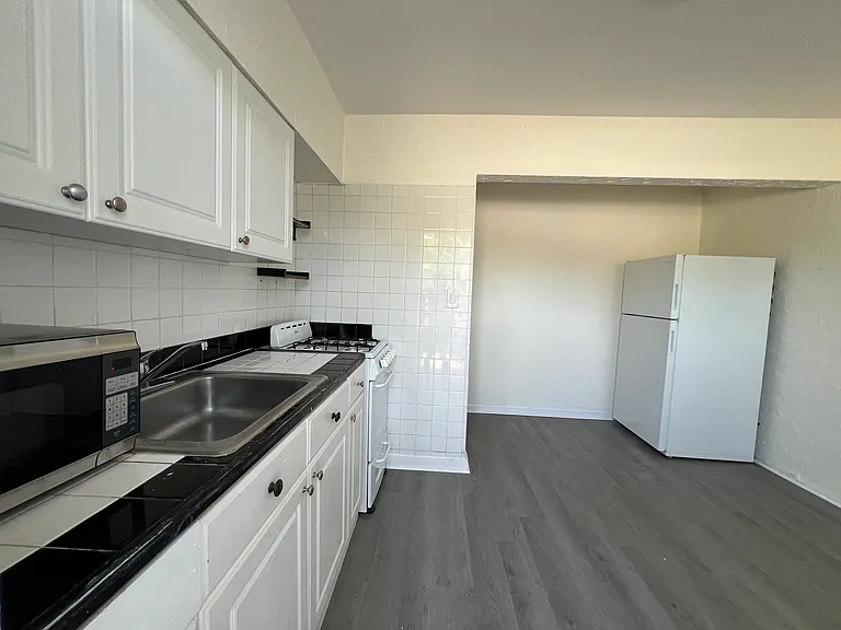 626 S Federal Hwy #8 — Photo 4