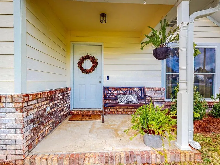 1054 Northview Dr — Photo 32