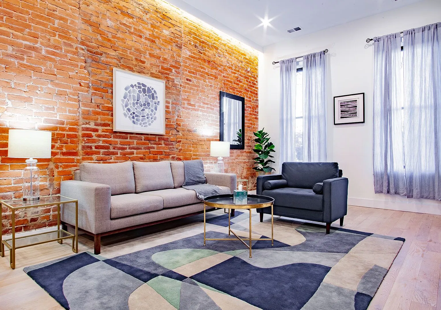 Cap Hill PAD — Photo 2