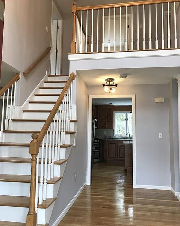 27 Cherokee Ln, Walpole, MA 02081 Zillow