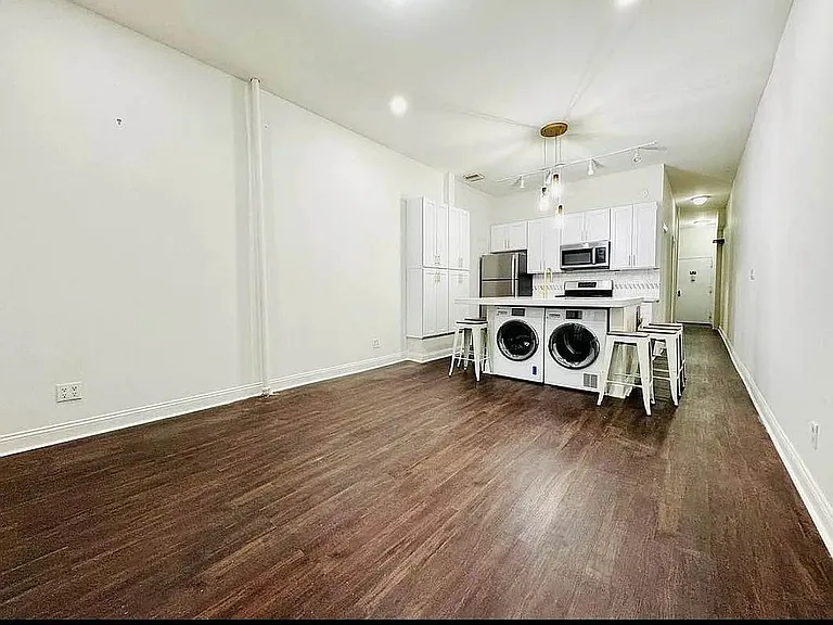 13 Saint Marks Pl #4F — Photo 4