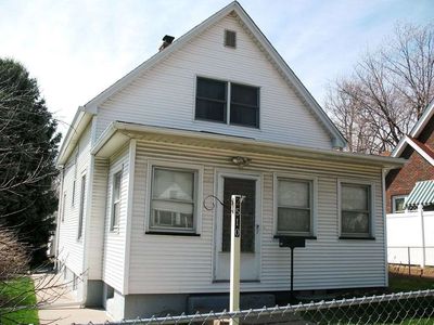2510 N Division St, Davenport, IA, 52804