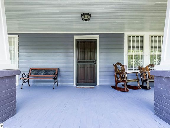 3rd image of 106 Liberty Dr