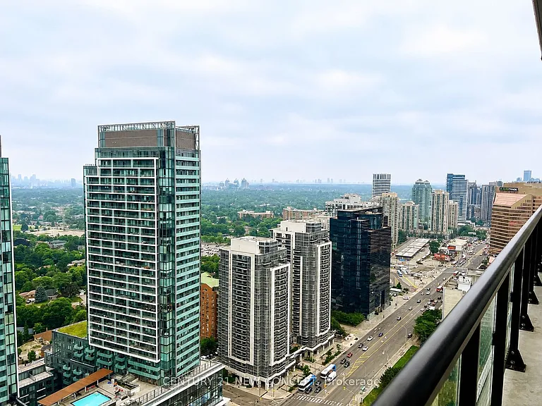 5858 Yonge St #Penthouse 10 — Photo 17