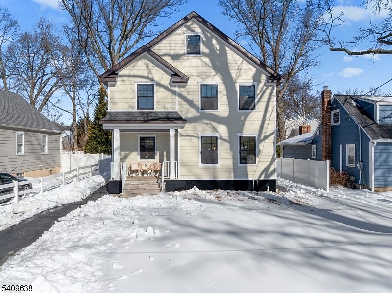 1st image of 1519 Boulevard