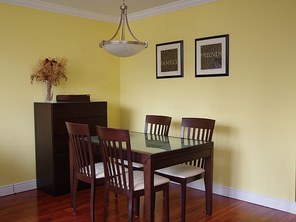 3rd image of 130 W 67th St APT 20D