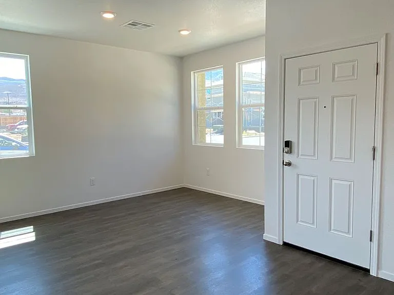 9535 Nautical Mile Rd — Photo 3