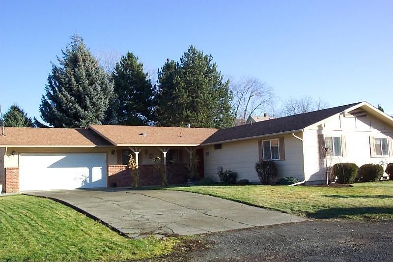 1st image of 605 Home Ave