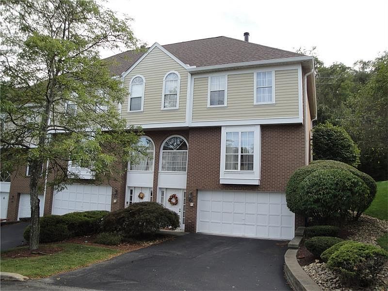 1st image of 549 Lakewood Dr